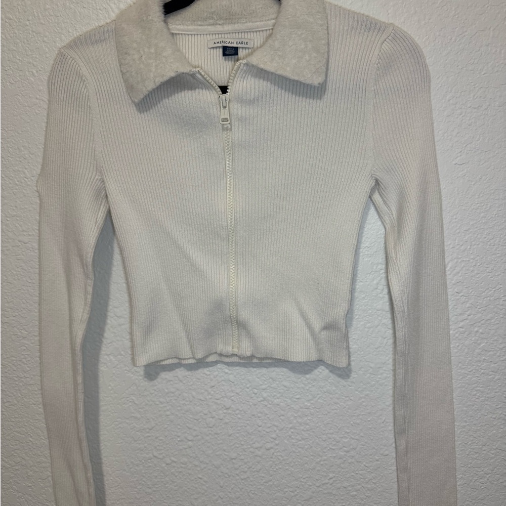 American Eagle Cream Zip-Up Sweater